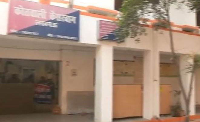 ಈಗ ಲಕ್ನೋ ಪೊಲೀಸ್ ಠಾಣೆಗೆ ಕೇಸರಿ ಬಣ್ಣ !